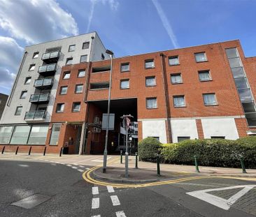 2 bedroom apartment to rent - Photo 5