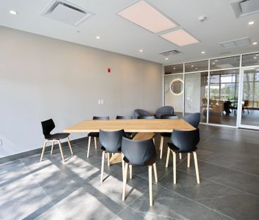 Rue de Royan, H7N 0H8, Laval - Photo 1