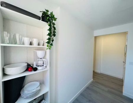 Calle León, Getafe, Community of Madrid 28903 - Photo 5