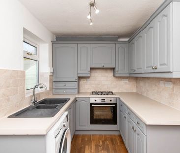 2 bedroom House to rent - Photo 5