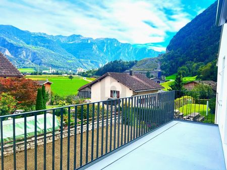 LICHTDURCHFLUTET UND RUHIG GELEGEN - Foto 4