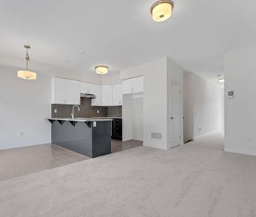 For Lease - 10 Dennis Avenue, Brantford, Ontario - Photo 1