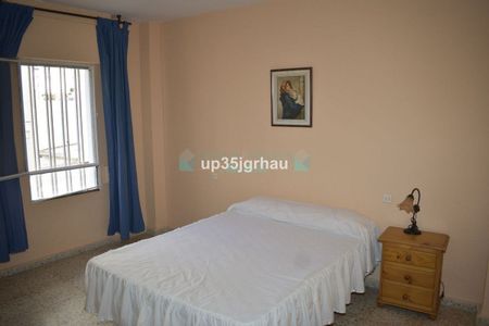 Ground Floor Apartment for rent in Estepona - Foto 5