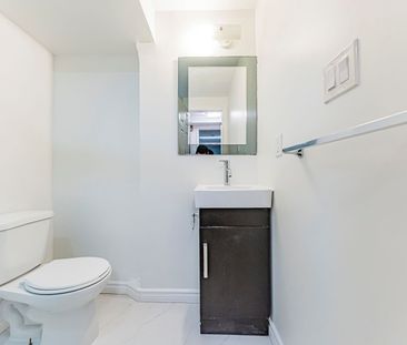 For Lease - 22 Hazelglen Court, Brampton, Ontario - Photo 3