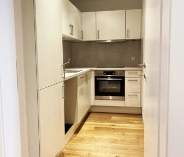 Ab 1. August !! Sehr schöne, super aufgeteilte 2 Zimmer Wohnung mit... - Photo 4