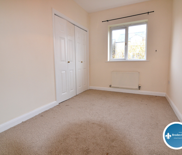 2 bedroom apartment to rent - Photo 2 | Rentumo