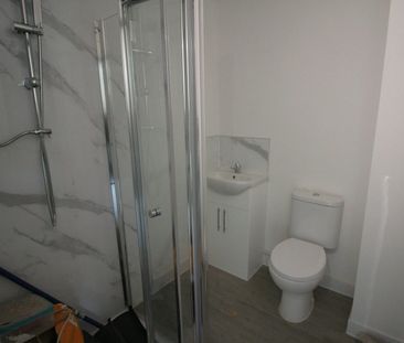 Studio flat to rent on - Photo 4