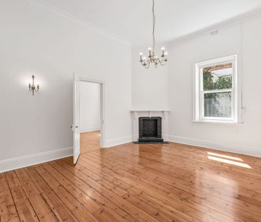 Stylish Three-Bedroom Retreat in Prestigious North Adelaide - Photo 3