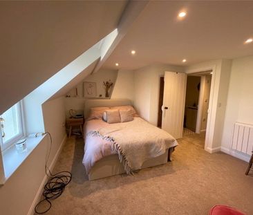 Available now, 2 The Terrace is a delightful two bedroomed terraced... - Photo 3