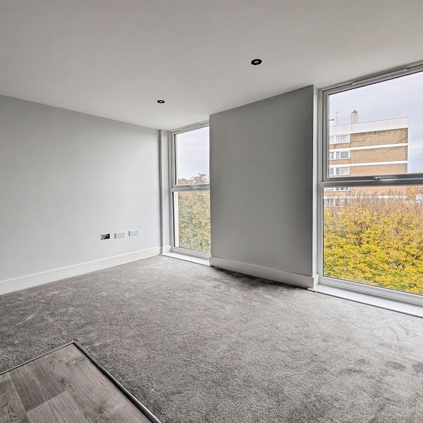 Clarendon Apartments, SO14 - Photo 1