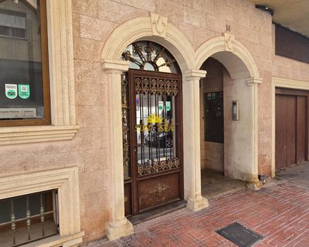 3 BEDROOM APARTMENT IN TORREVIEJA - Photo 4