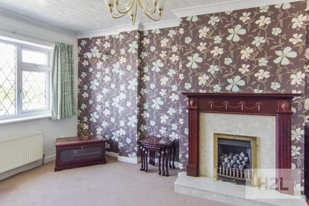 3 bedroom semi-detached house to rent - Photo 2