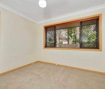 Stylish, Spacious & Exceptionally Location - Photo 4