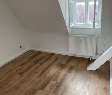 *Über den Dächern von Elmshorn* Gemütliche 2-Zimmer-Dachgeschoßwohnung - Foto 3