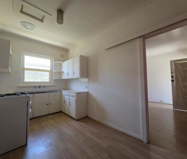 Leafy Living in Premium Plympton � Between City and Sea - Photo 3