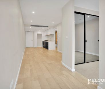 NORTH FACING BEAUTY AT ARDEN PARK – FURNISHED - Photo 2