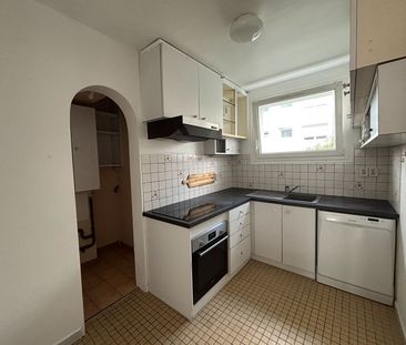Location Appartement 4 pièces 71m² - Photo 4
