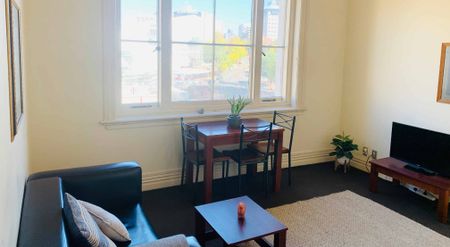 Central Auckland Living | Furnished One-Bedroom Apartment - Photo 4
