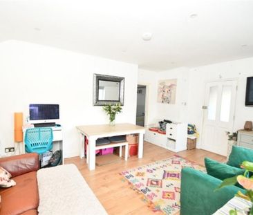 3 bedroom bungalow to rent - Photo 1