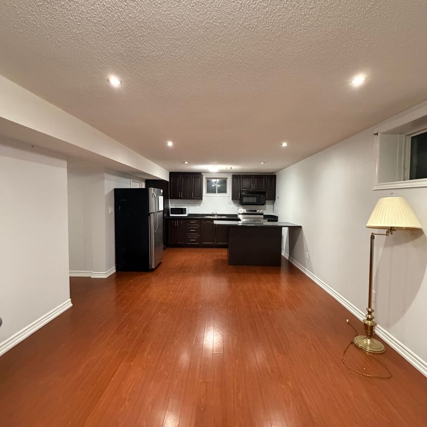 For Lease - 239 Mcdougall Crossing N/A Unit# Basement, Milton, Ontario - Photo 1