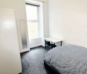 HMO Gibson Street, West End, Glasgow G12 8NU - Photo 5