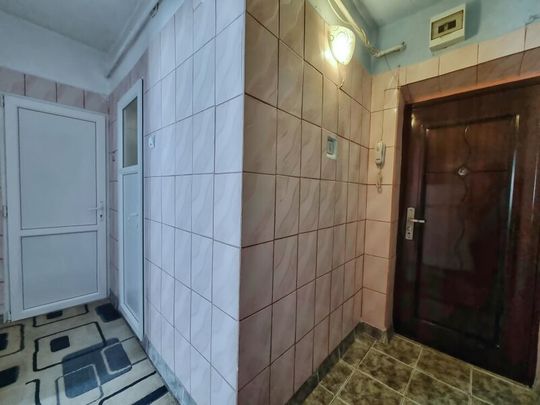 Militari, Moinesti, - Photo 1