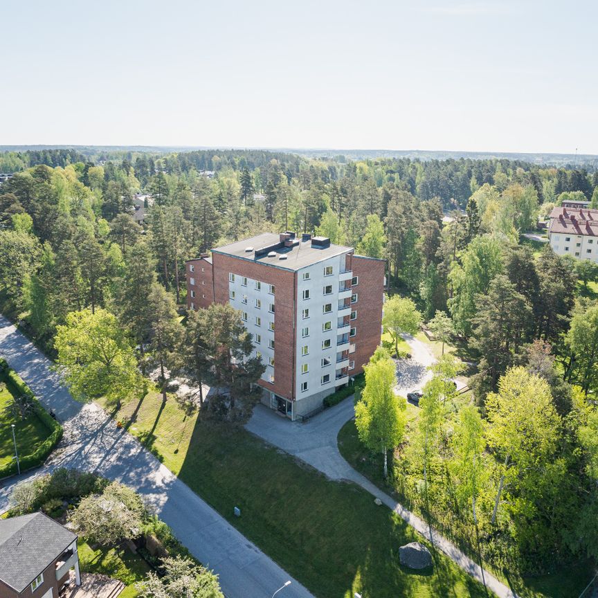 Norra Storängsvägen 38 - Photo 1
