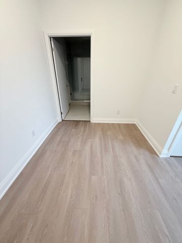 For Lease - 3250 Carding Mill Trail Unit# 507, Oakville, Ontario - Photo 3