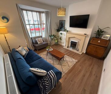 2 bedroom terraced house to rent - Photo 1