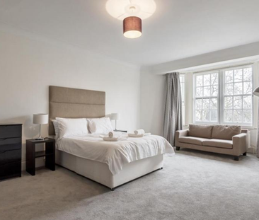 5 bedroom flat to rent - Photo 3