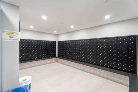 For Lease - 4065 Confederation Parkway Unit# 3305, Mississauga, Ontario - Photo 5