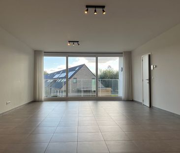 Nieuwbouwappartement met twee slaapkamers en garagebox op gunstige ... - Foto 4