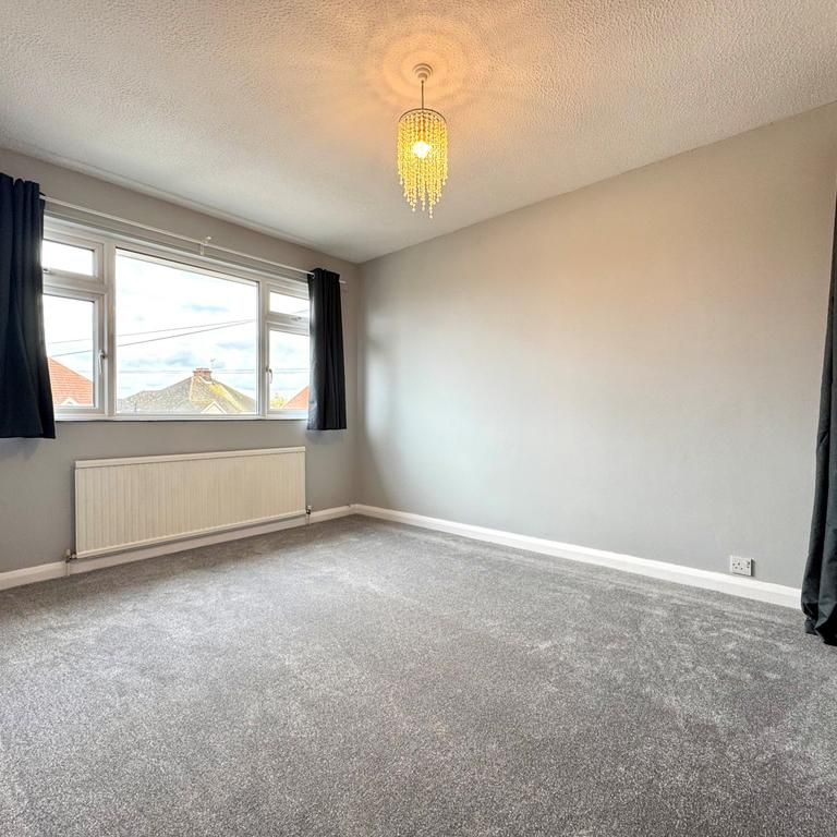 2 bedroom maisonette to rent - Photo 1