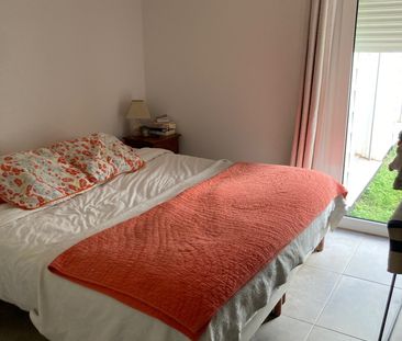 Location Appartement 6 pièces 147m² ST DENIS 97400 - Photo 6