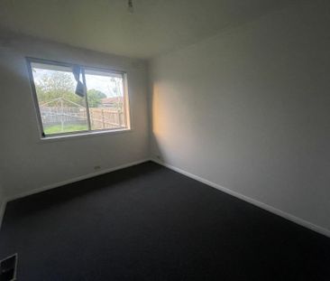 Prime Location Rental Opportunity in Dandenong North&excl; - Photo 2