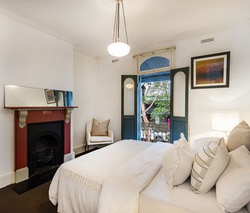 54 Myrtle Street, Chippendale NSW 2008 - Terrace For Rent | Domain - Photo 3