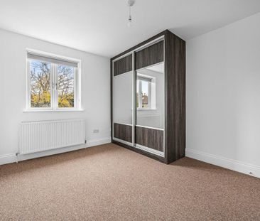 3 bedroom detached house to rent - Photo 6