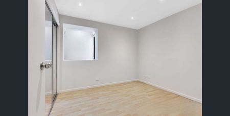 Classic 2Br Townhouse in Maribyrnong! - Photo 4