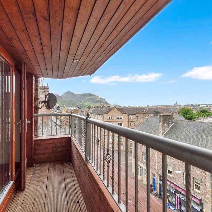 8 bedroom flat share to rent - Photo 1