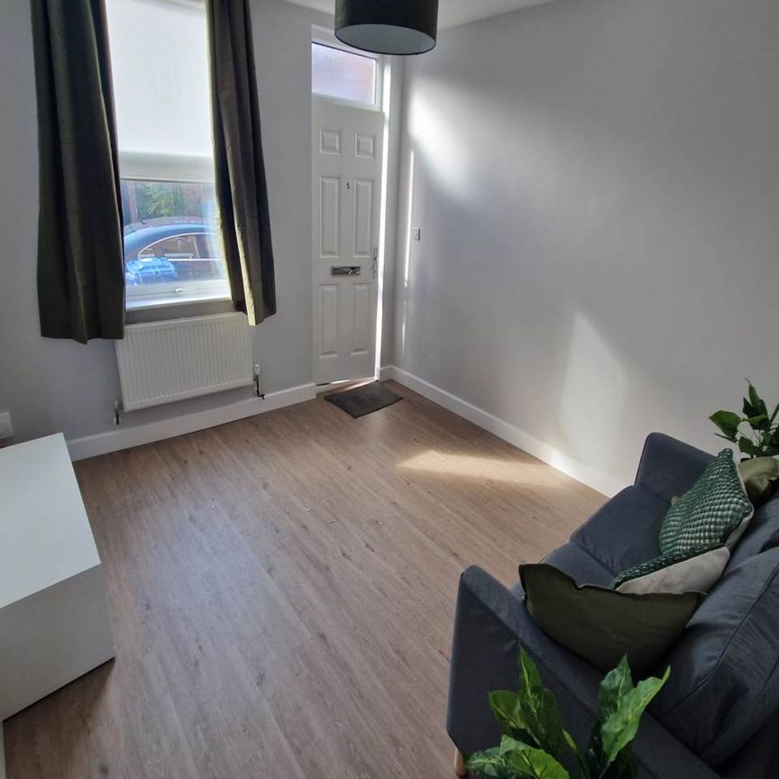 Drewry Lane, Derby - Photo 1