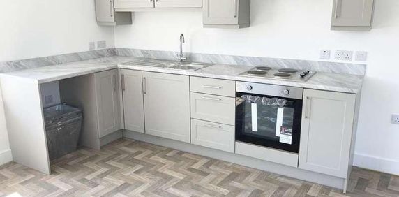 Orchard Street, Neath, SA11 - Photo 2