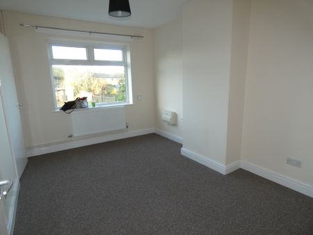 4 bedroom house to rent Manor Road, CW5 - Photo 3