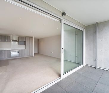 ALBANY - Live, work and play right on your doorstep! Include 1 Parking - Photo 2