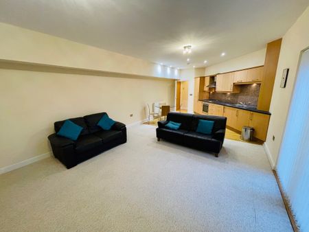 Hartshaw, Moorgate Road, S60 2AD - Photo 2