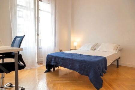 Calle de Fernández de los Ríos, Madrid, Community of Madrid 28015 - Photo 4