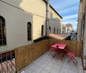 T2 MEUBLÉ AVEC TERRASSE ? QUARTIER VAUBAN, MARSEILLE 13006 - Photo 2