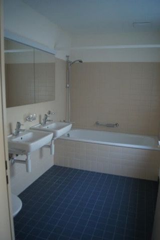 3.5 Zimmer, 107 m², 3. Stock - Foto 3