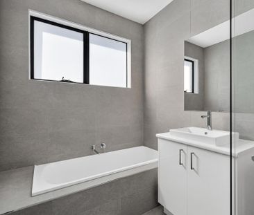 1/18 Mines Road, Ringwood - Photo 3
