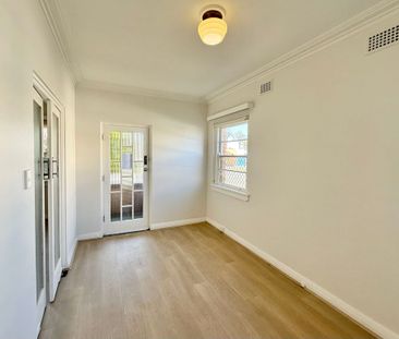 1/127 Tudor Street, Hamilton - Photo 5