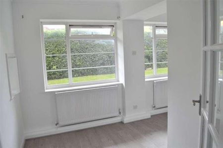 Gatton Close, Sutton, SM2 - Photo 4